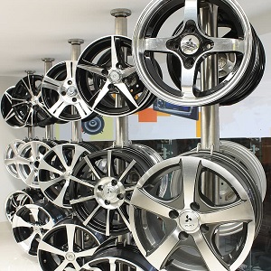 Custom Wheels and Rims in Bandon, OR